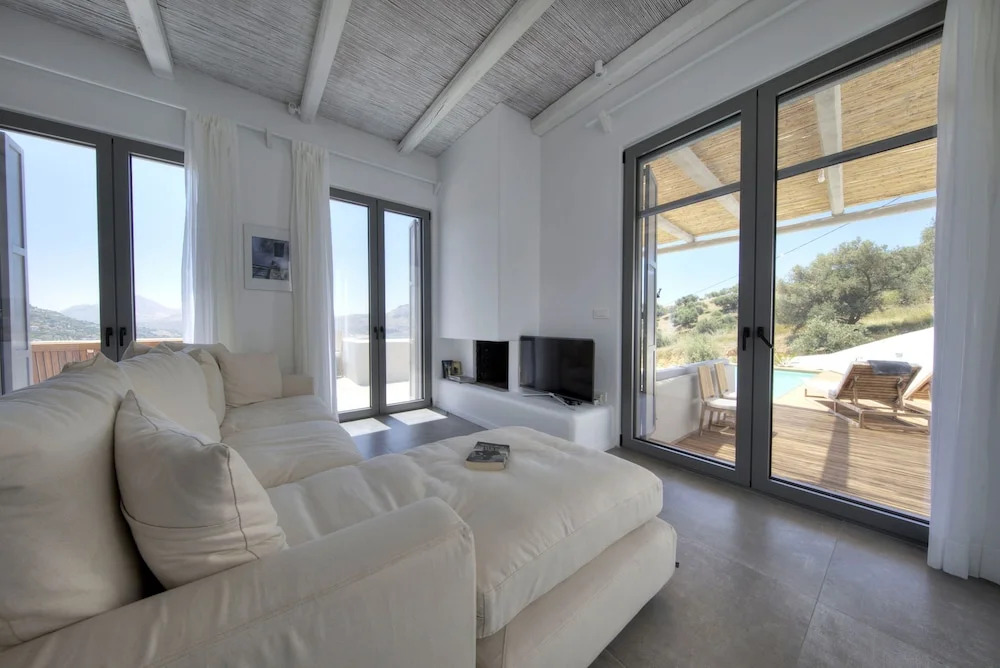 Villa Nissos