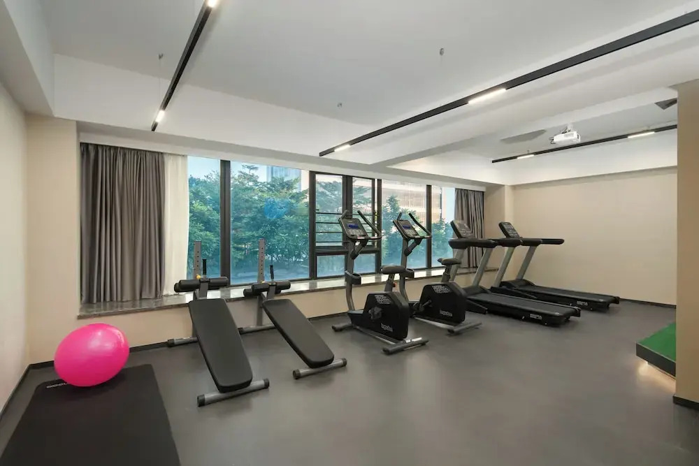 ECHIC Mercure (Guangzhou Baoneng Performing Arts Center Luogang Wanda Plaza)