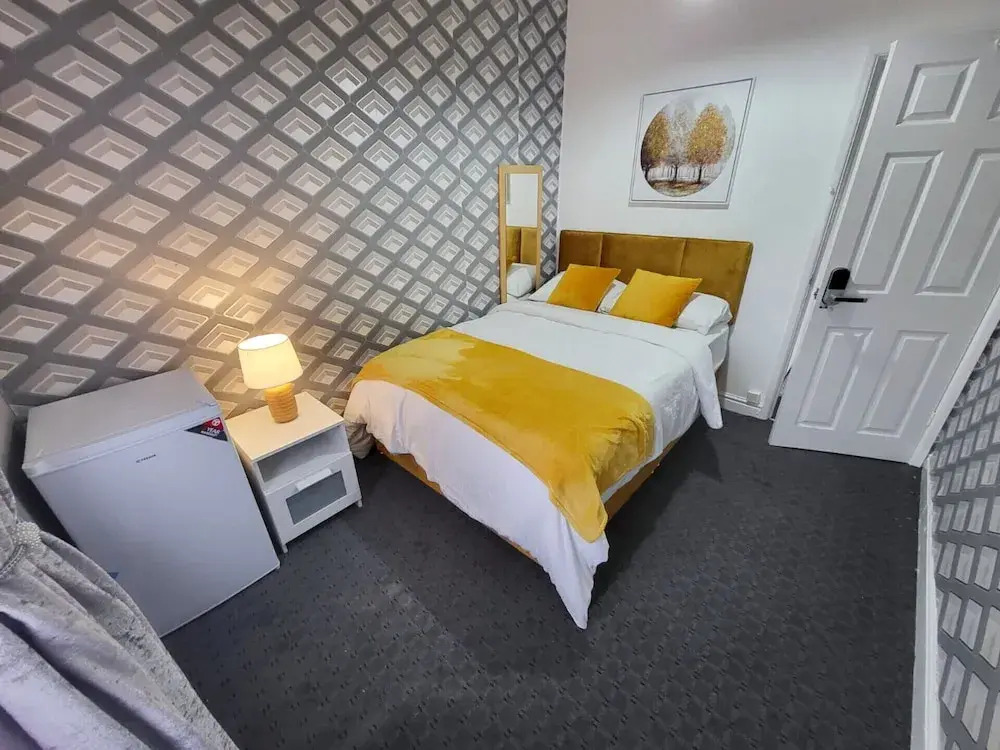 Comfortable Stay - Ivor St