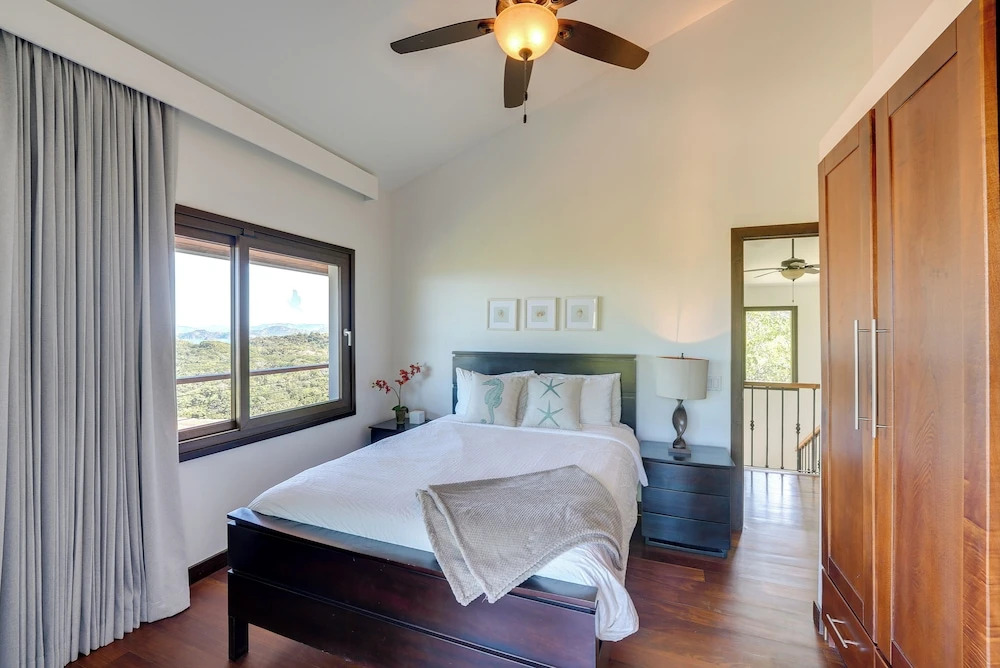Luxury Home w/ Views & Infinity Pool: Near Beach!