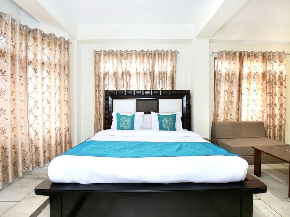 OYO 11584 Home Modern Studio Kasumpti