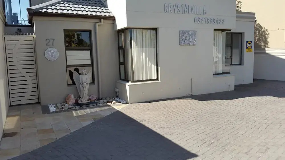 Crystal Villa Guesthouse
