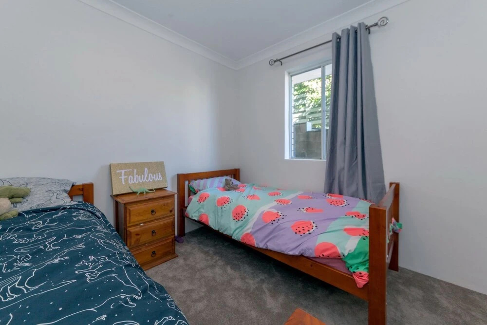 Sunset Towers, Unit 3/25 Donald Street