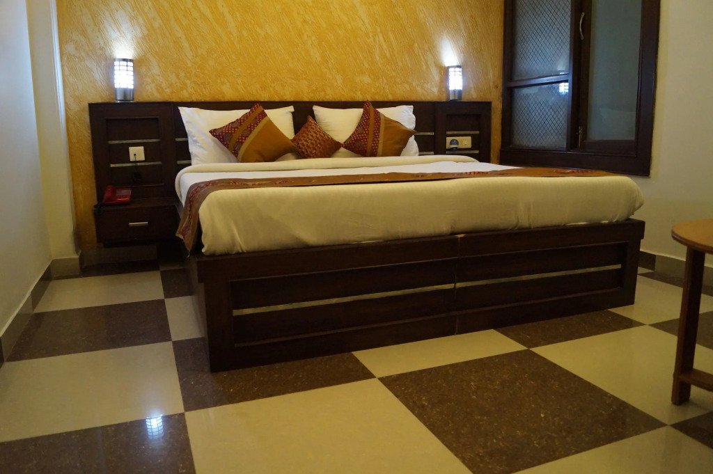 Hotel Tara Palace By Goyal Hotels
