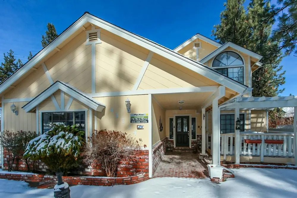 Family Fun Retreat-1813 by Big Bear Vacations