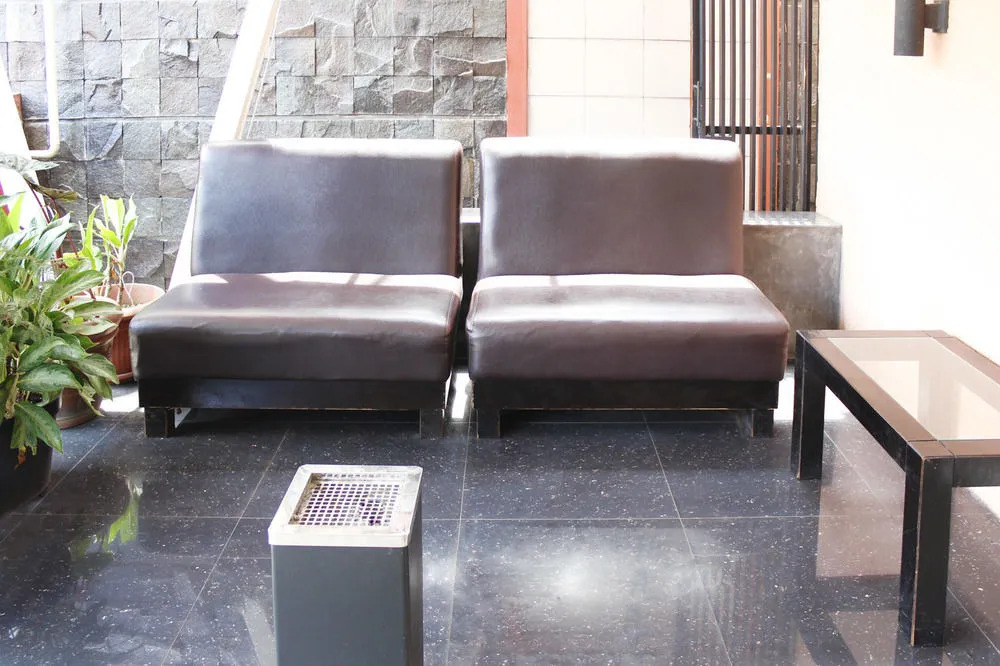 Airy Regol Lengkong Besar 145 Bandung