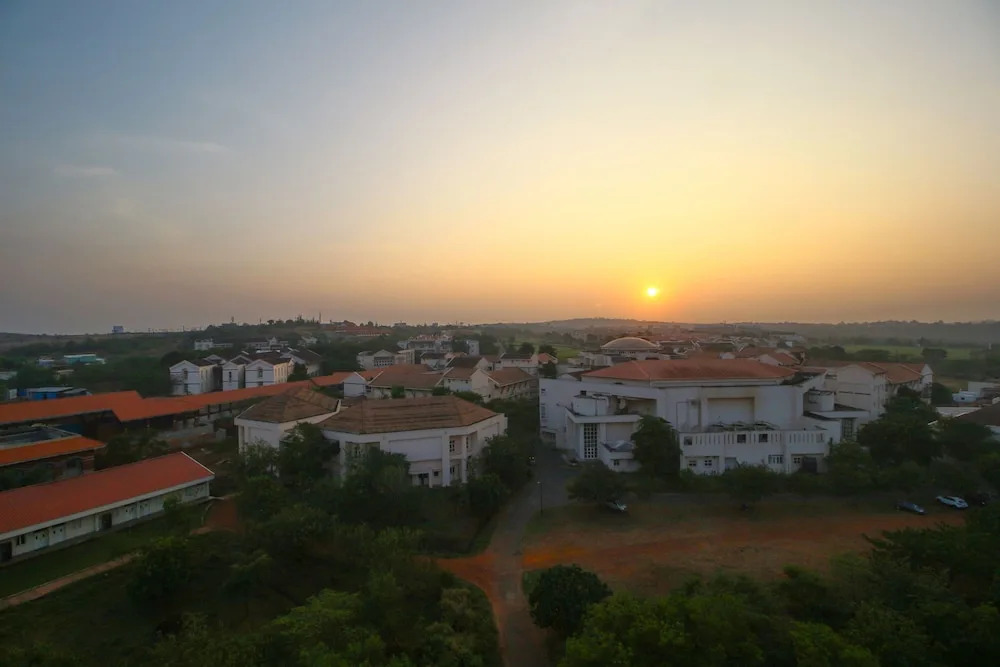 OYO 24510 Home Elegant 2BHK Dabolim
