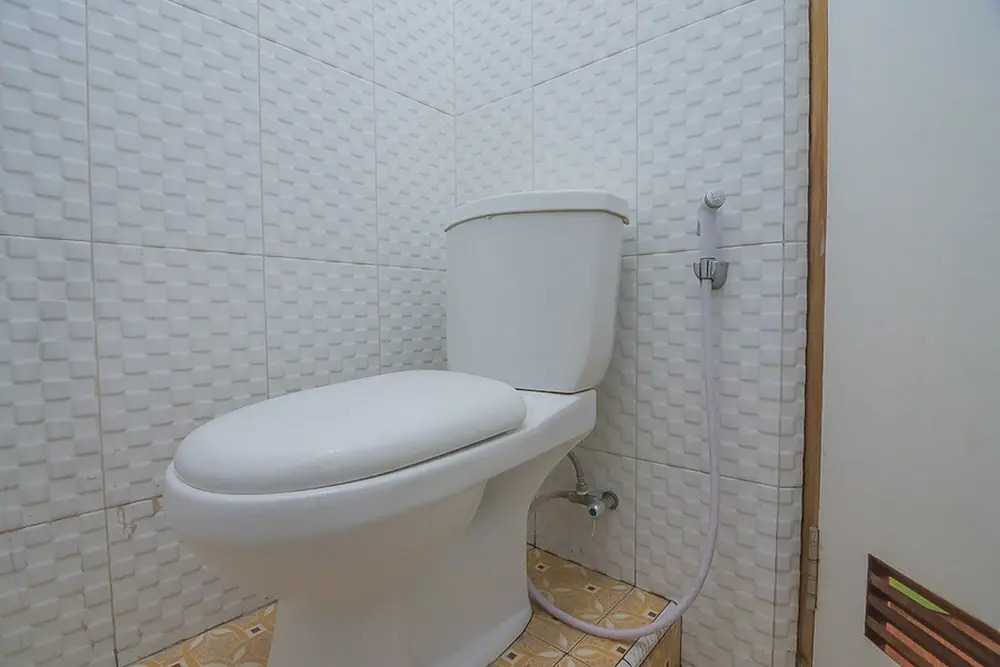 Wisma Atensi by RedDoorz