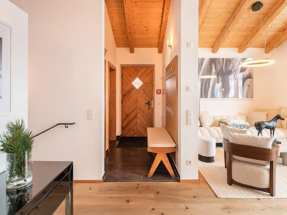 Premium Chalet With Sauna on a Sunny Slope