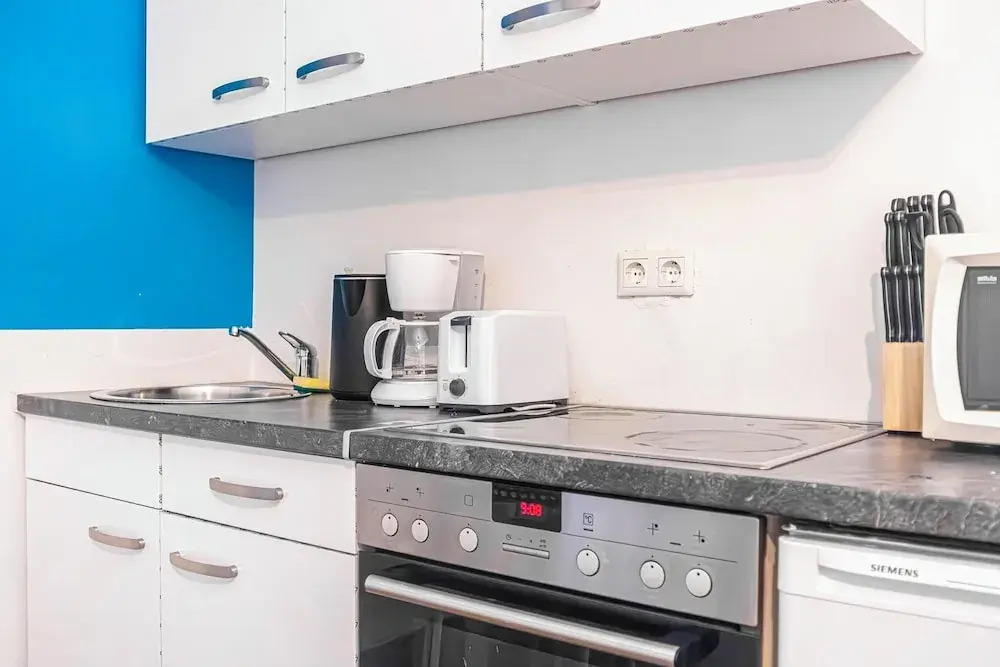 Comfy City Apartment Near AKH Hospital