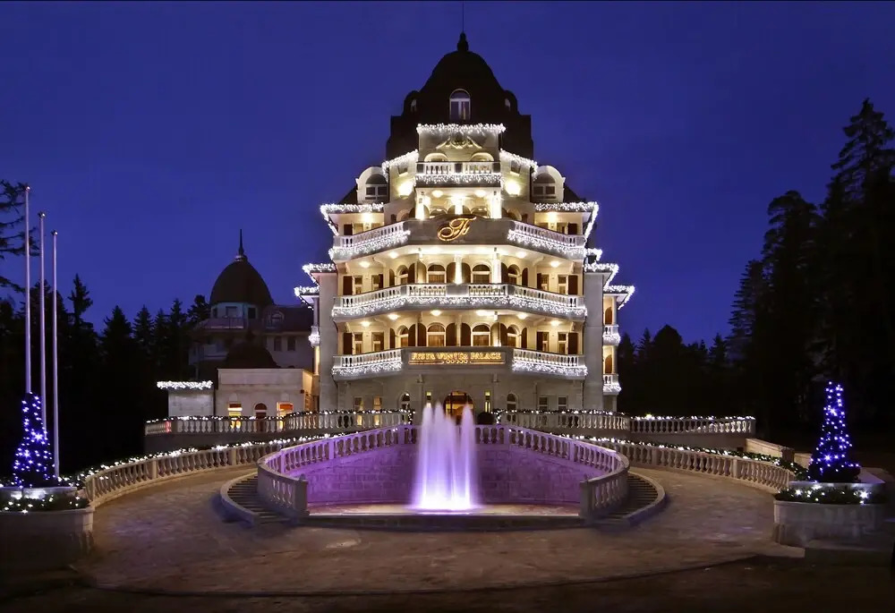 Festa Winter Palace Hotel