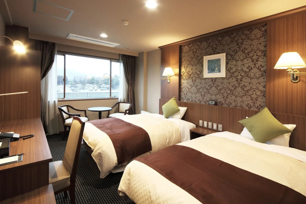 Tsukasa Royal Hotel