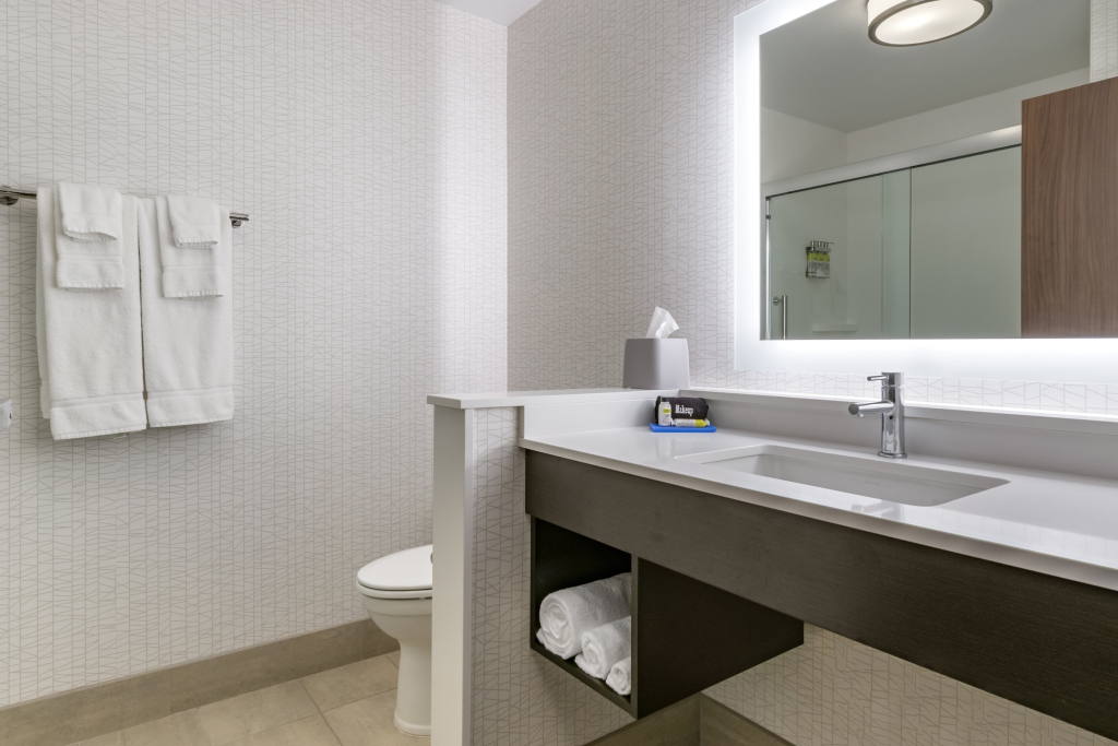 Holiday Inn Express & Suites Lancaster - Mount Joy by IHG