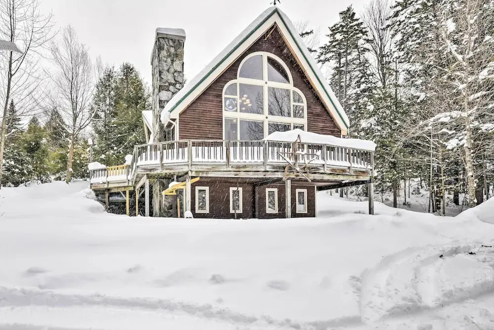 Waitsfield Vacation Rental w/ Private Hot Tub