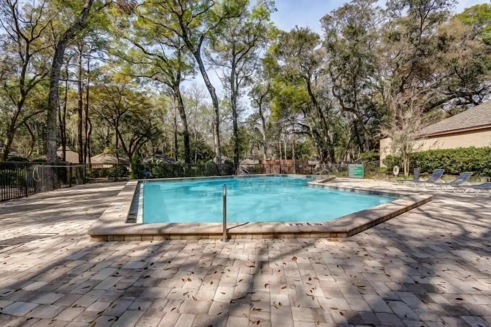 3308-fairway-oaks