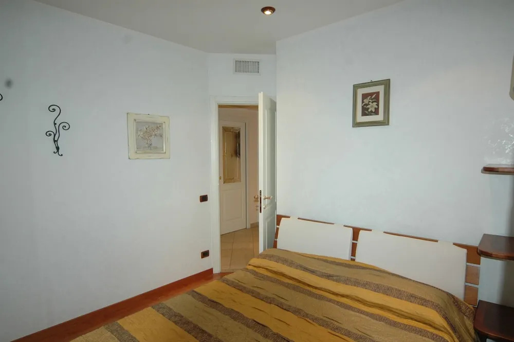 Roma Chic House - Luxury House 4 People - With 2 Bedrooms 2 Bathrooms