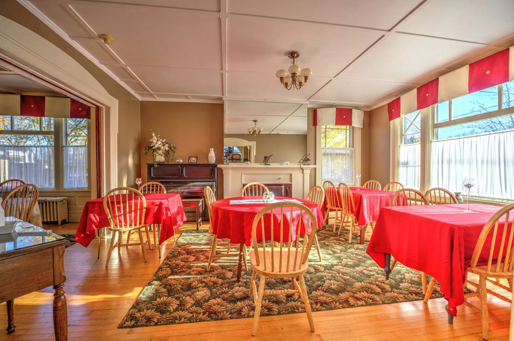 The Sonata Inn