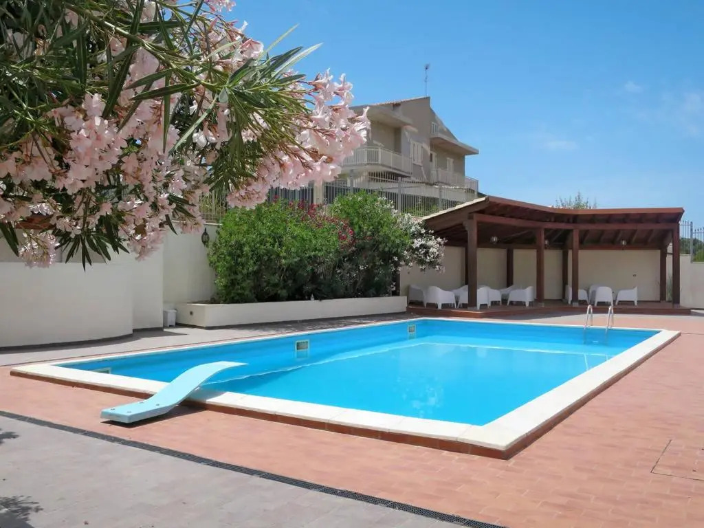 Nuovo Apt in Villa full optional con piscina e veranda vista mare a 500 mt dalla spiaggia della Scala