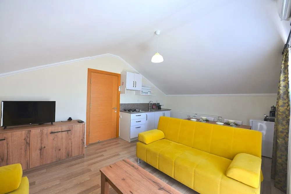Ozgur City Residence