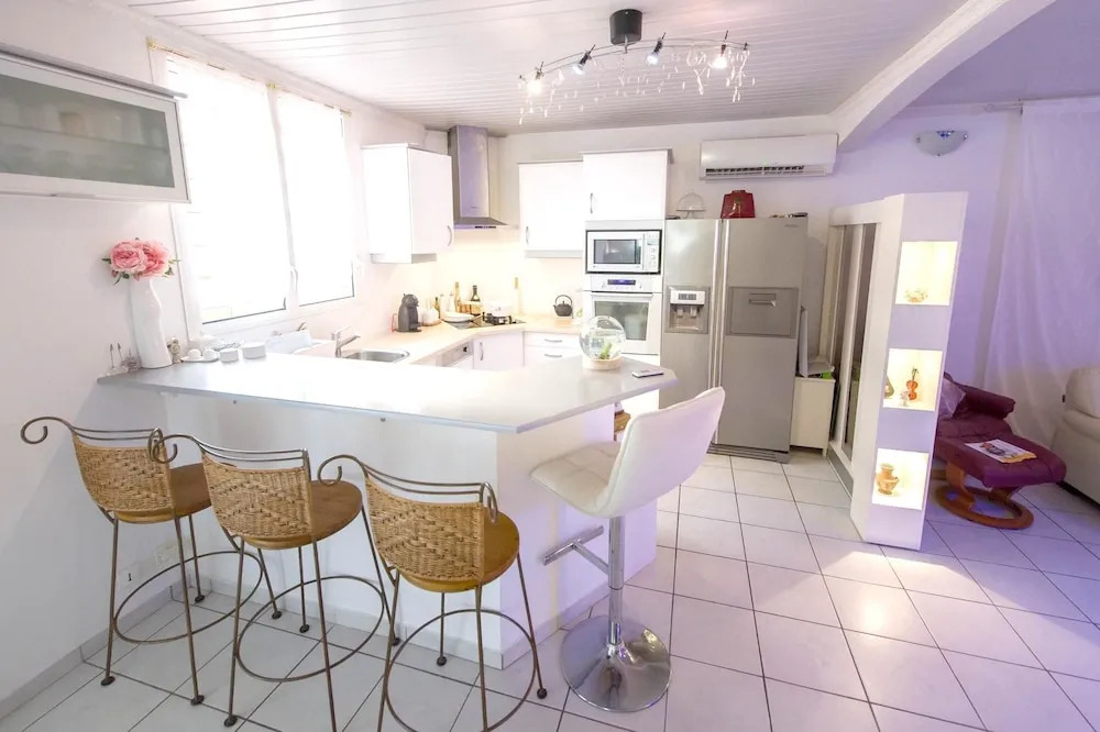House With 2 Bedrooms in Sainte-anne, With Wonderful sea View, Enclose