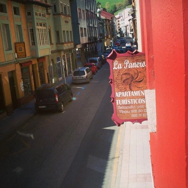 Apartamentos La Panerona