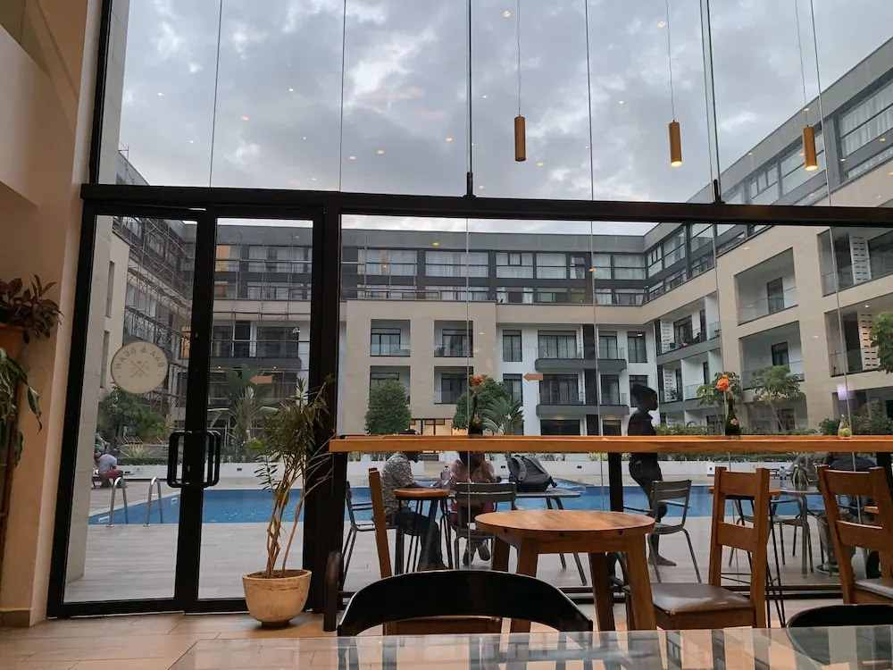 Embassy Gardens by Clifton Homes