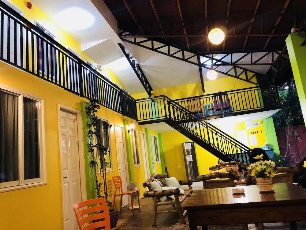 Colors Boutique Hostel