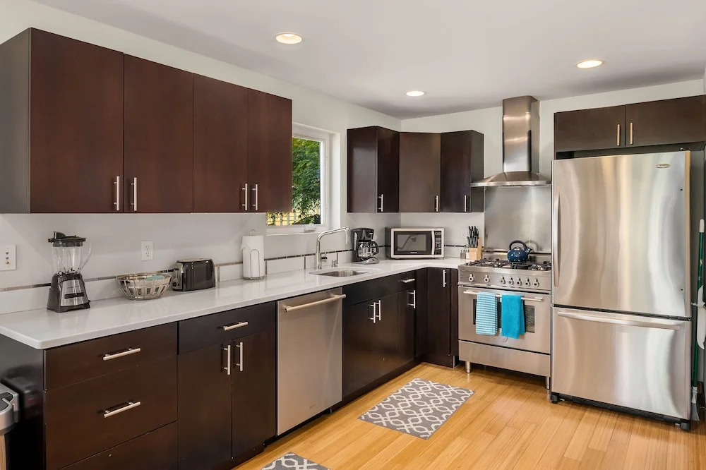 Seattle Vacation Home-18th Ave Townhome