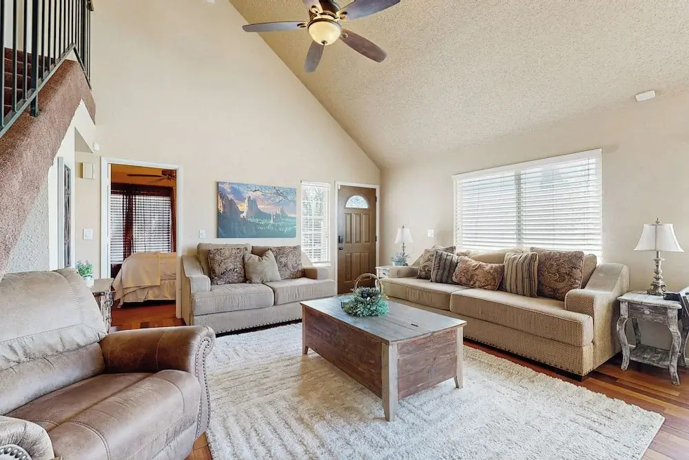 3BR Home w/ Sparkling Pool, Fire Pit