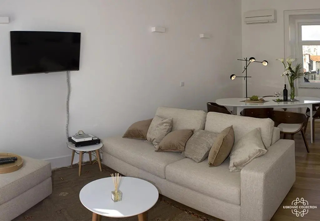 Pedro Alexandrino Residence