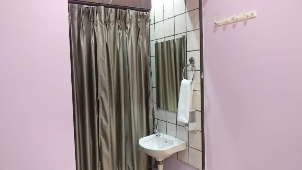 Hotel Sai Guest House