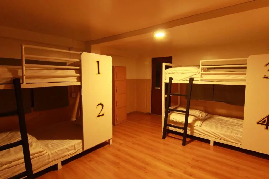 Tar Tar & Nay Hostel