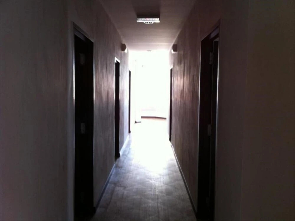 Room V Jalan Jenang by SECOMS