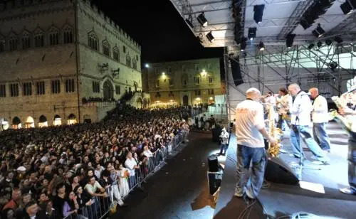 Azzi bb