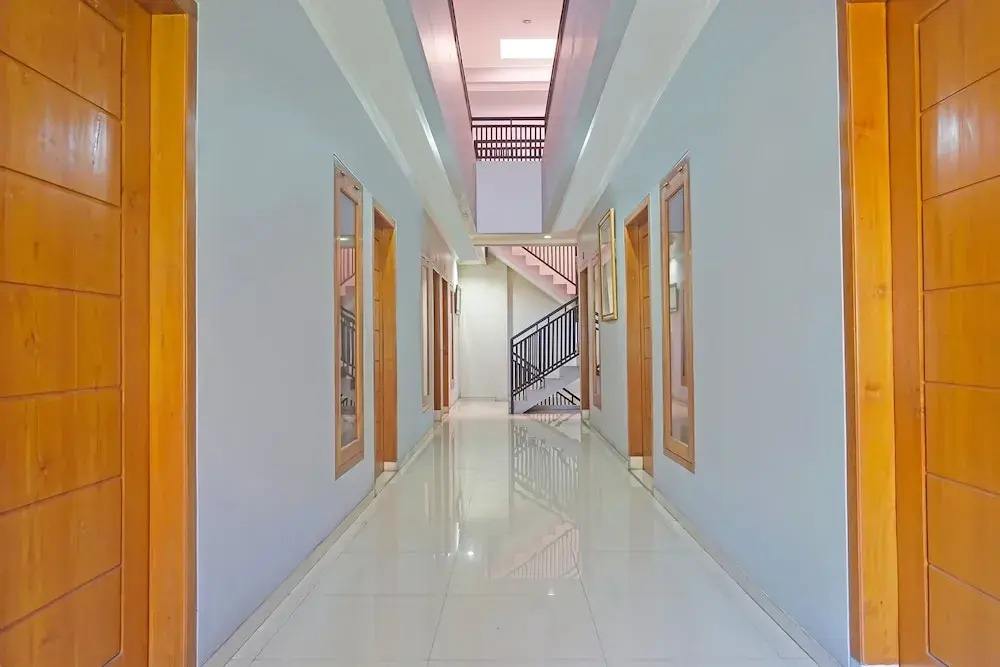 RedDoorz Syariah at Delta Sari Aloha Waru