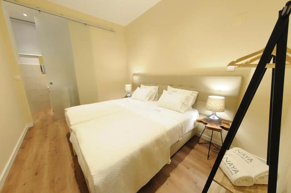 Naya-Downtown Guesthouse