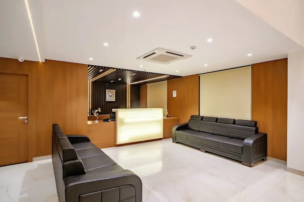THE MANGAL VIEW RESIDENCY - A Luxury Boutique Business Hotel