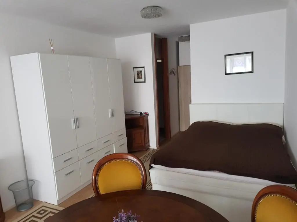 Apartment 1