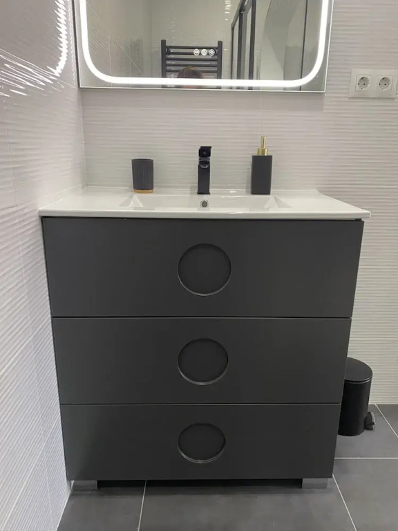 M Lho123hag Alquiler Mensual Piso 1 Dormitorio e