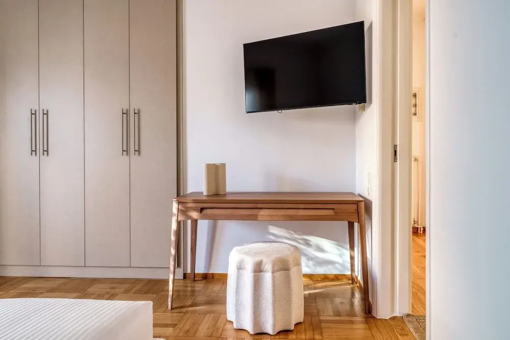 Luxurious Stylish 2 Bd Villa in Voula