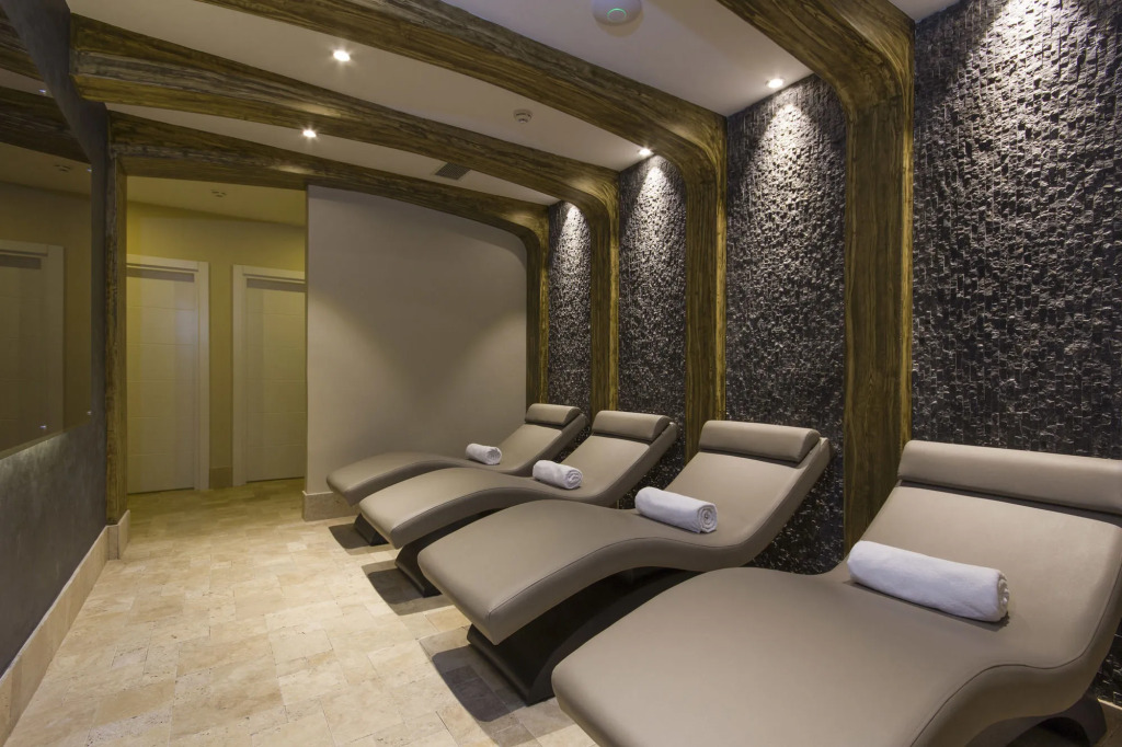 Dencity Hotels & Spa