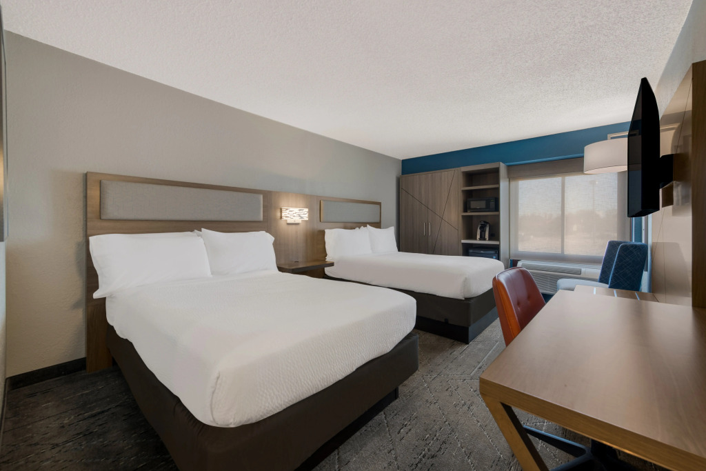 Holiday Inn Express Hotels- Hampton by IHG