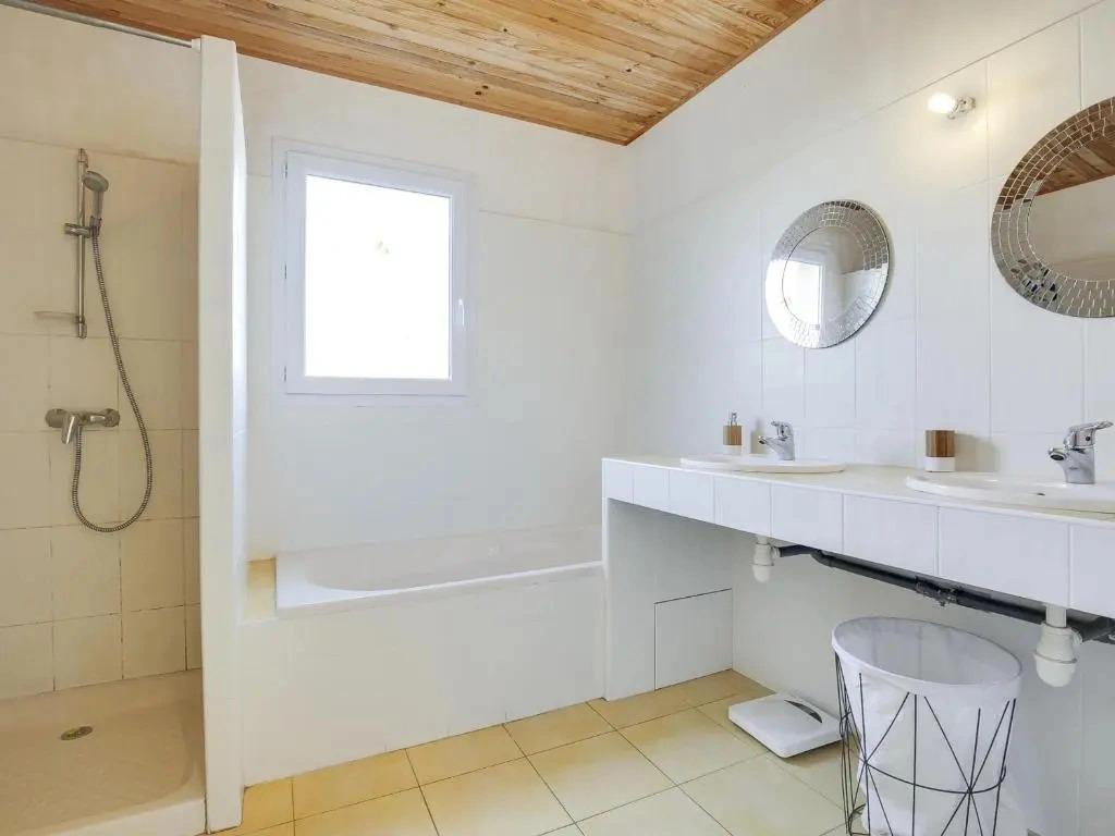 Maison Biscarrosse, 5 pièces, 8 personnes - FR-1-521-22