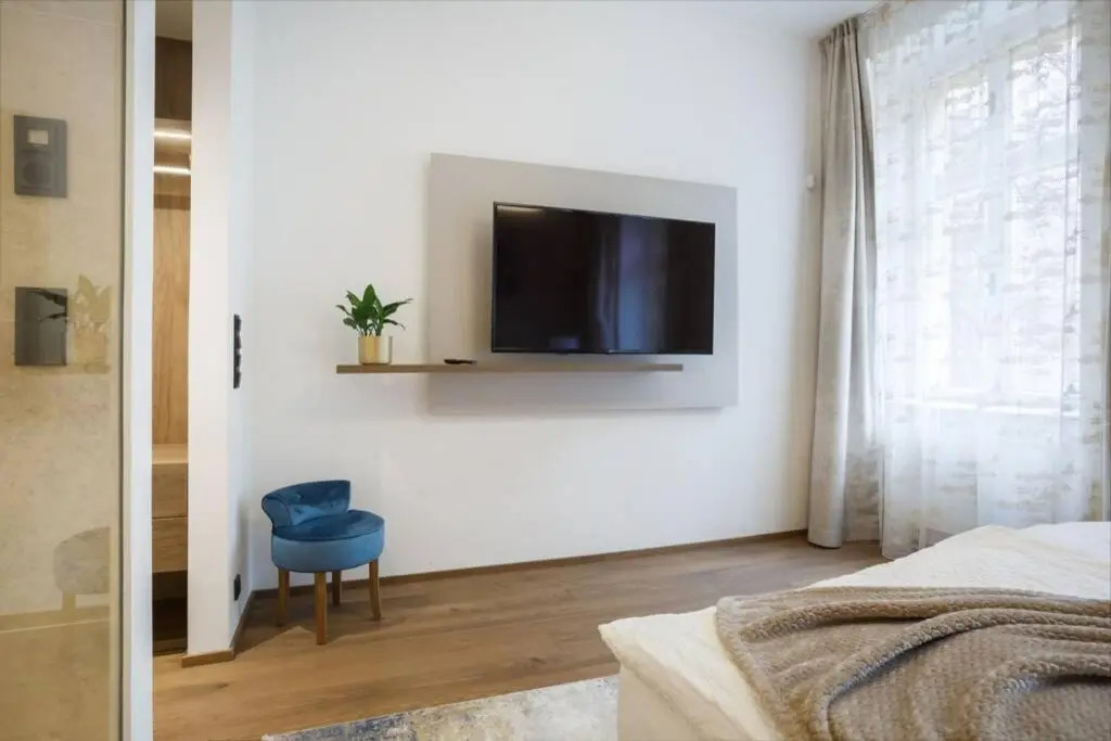 Luxury Prague Riverside Apartment
