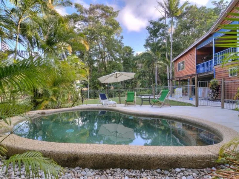Daintree Village Hideaway