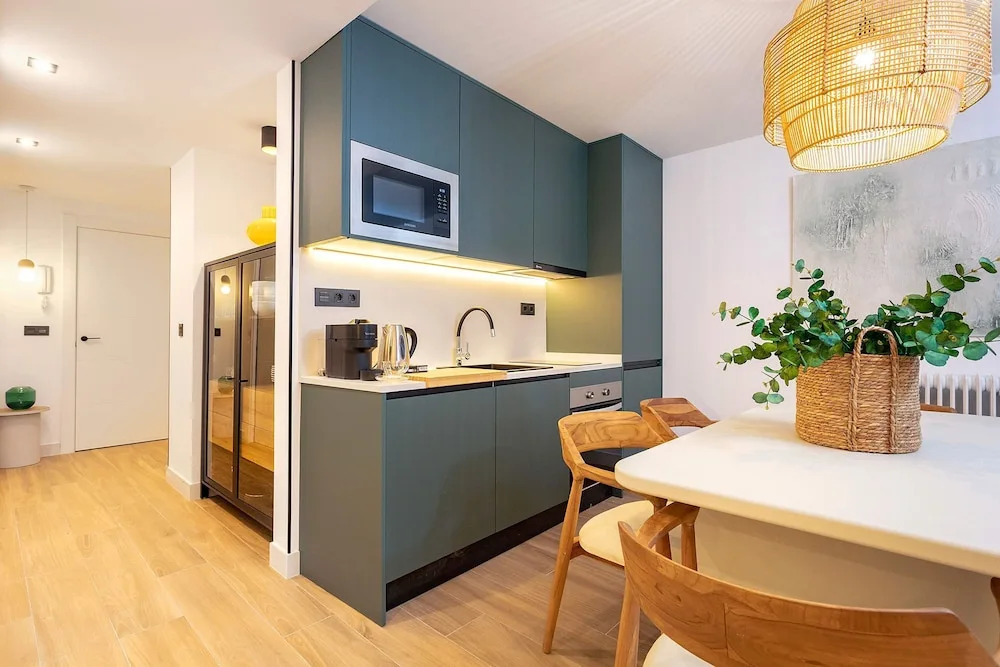 Exclusive Apartment in Granada Center Alhondiga II