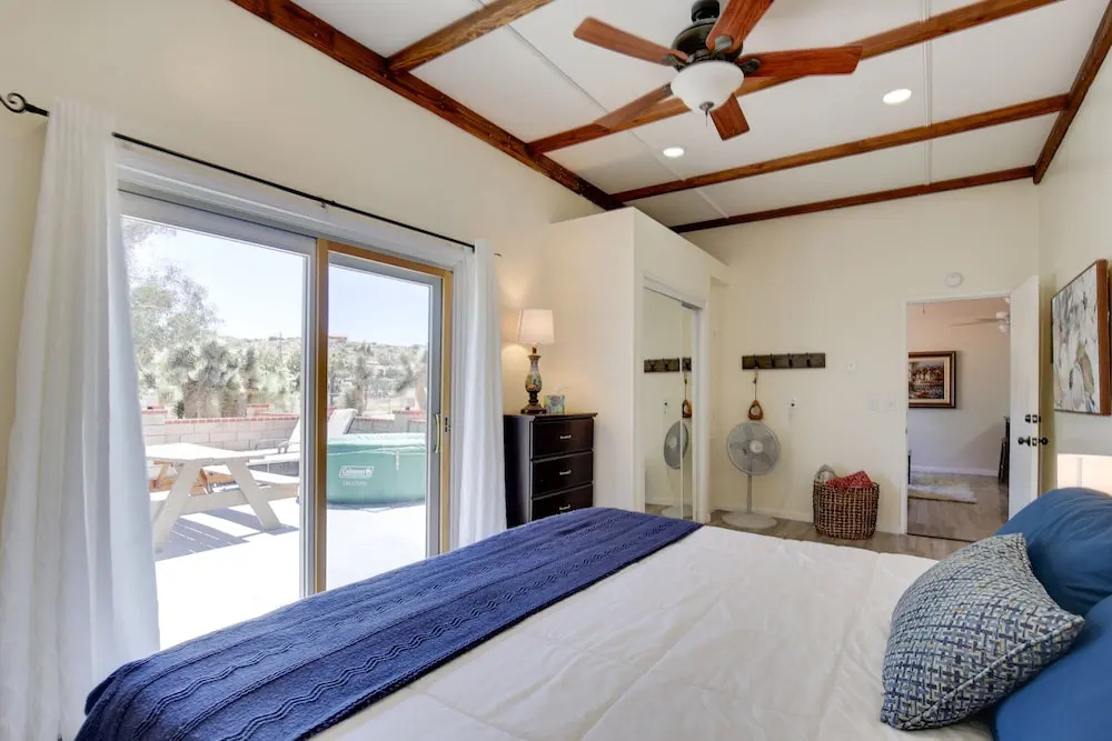 California Vacation Rental with Hot Tub & Patio