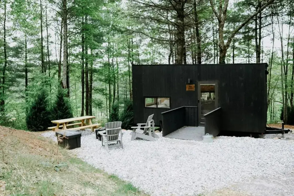 Postcard Cabins Hocking Hills, Outdoor Collection by Marriott Bonvoy