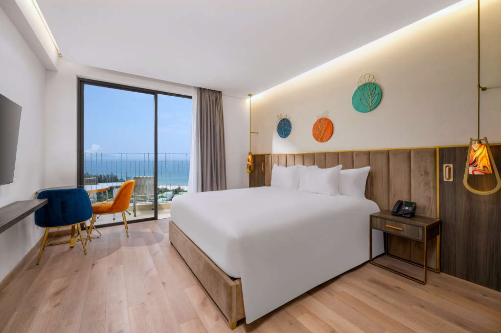 Wyndham Royal Beachfront Resort & Spa Danang