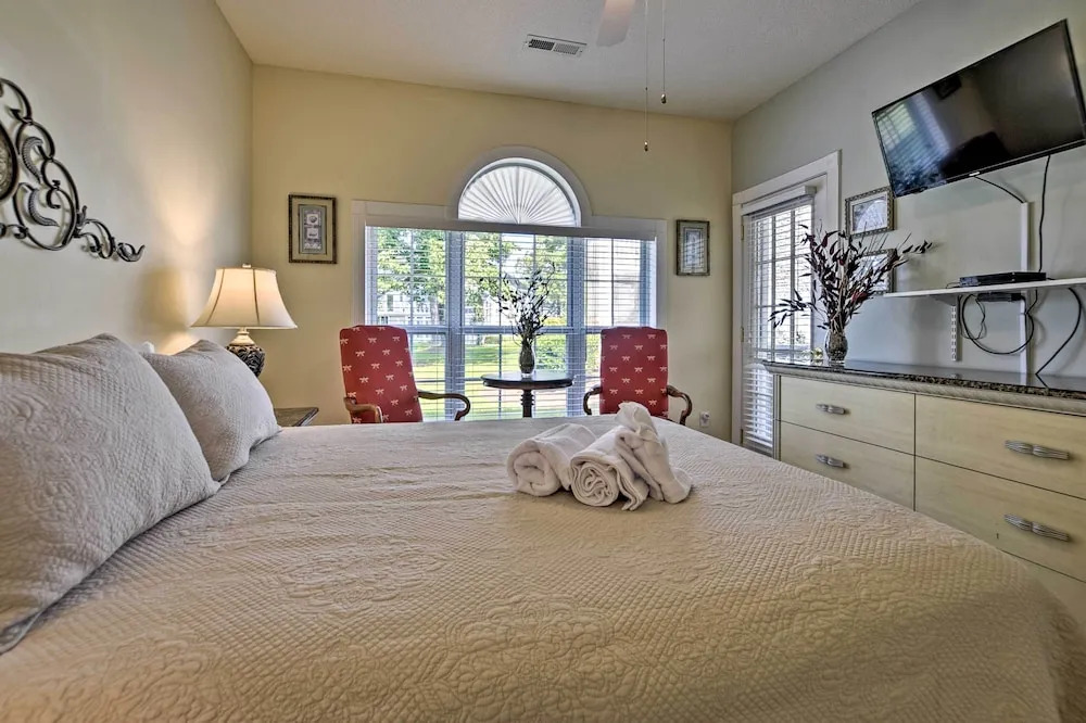 Lovely Myrtle Beach Retreat - Near Golf Course!